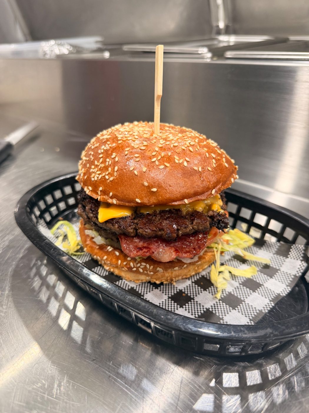 Fresh Halloumiz burger